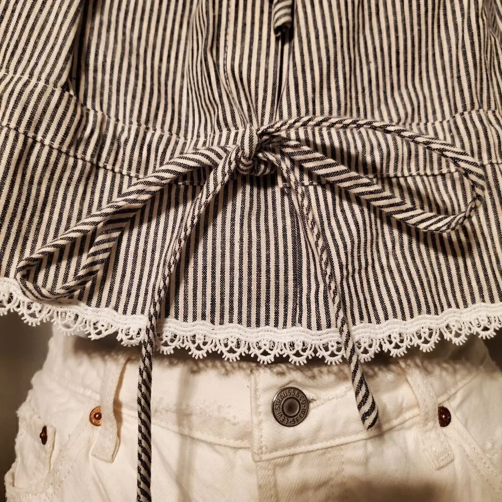 Crop tops  - Picture 2 of 10